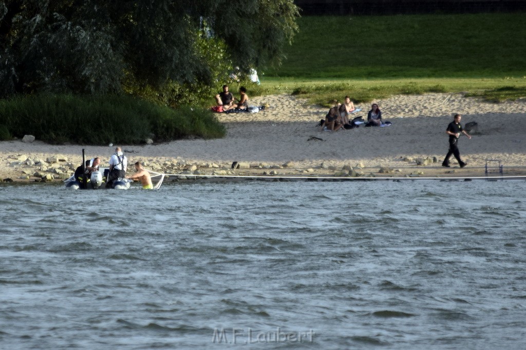 Personensuche im Rhein bei Koeln Rodenkirchen P251.JPG - Miklos Laubert